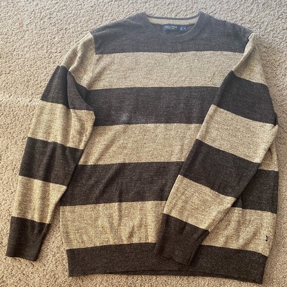 Nautica sweater
